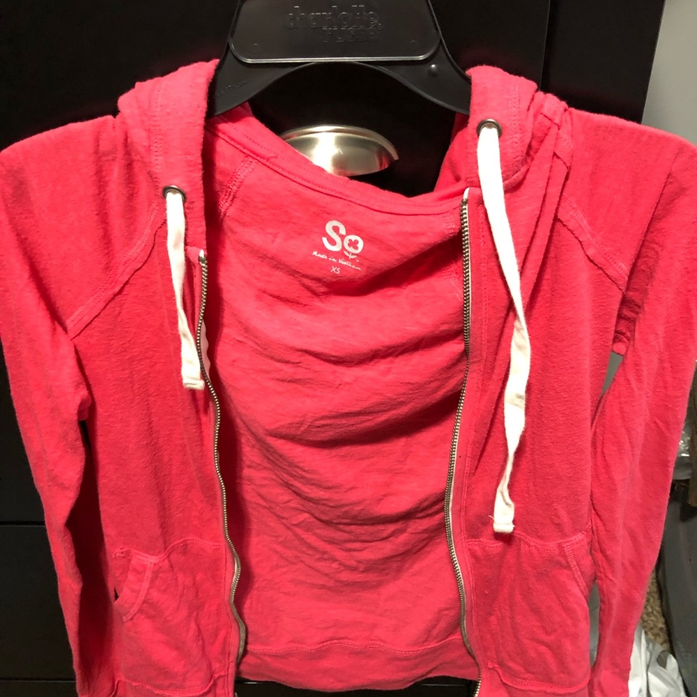 light weight zip up